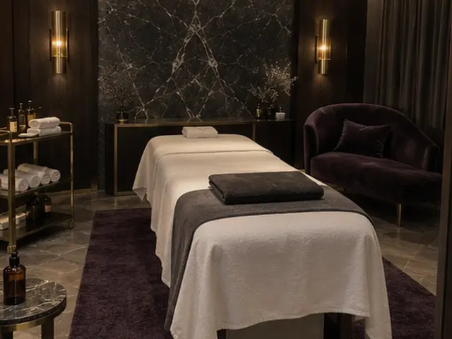 Siyah mermer duvarlı masaj odası — Arnavutköy Merkez, Masaj Salonun